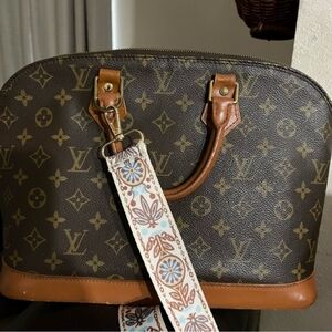 Louis Vuitton Alma